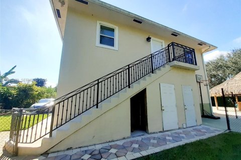 Квартира в Дейви, Флорида 2 спальни, 80.27м2 № 2059391