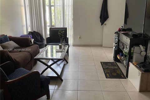 Condo à Sunny Isles Beach, Floride, 1 chambre  № 2049243