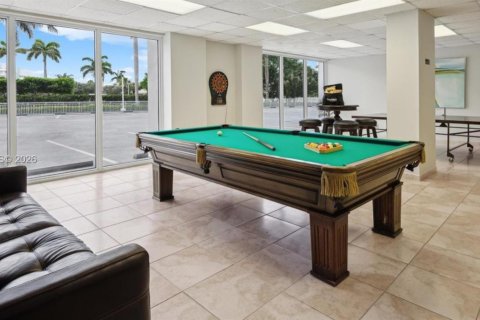 Condominio en alquiler en Fort Lauderdale, Florida, 2 dormitorios № 2080195 - foto 23