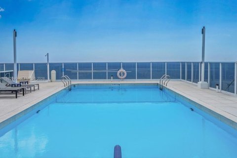 Condominio en alquiler en Fort Lauderdale, Florida, 2 dormitorios № 2080195 - foto 27