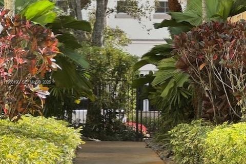 Touwnhouse à vendre à Weston, Floride: 4 chambres, 217.39 m2 № 2089759 - photo 6