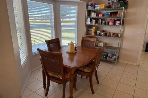 House in Summerfield, Florida 2 bedrooms, 174.01 sq.m. № 2141060 - photo 7
