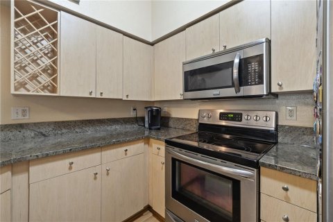 Condominio en venta en Saint Petersburg, Florida, 2 dormitorios, 104.79 m2 № 1783214 - foto 8