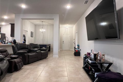 Casa en venta en Haines City, Florida, 3 dormitorios, 183.48 m2 № 1567029 - foto 26