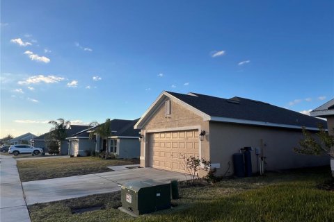 Casa en venta en Haines City, Florida, 3 dormitorios, 183.48 m2 № 1567029 - foto 4
