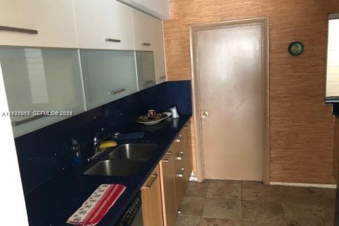 Купить коммерческую недвижимость в Бей-Харбор-Айлендс, Флорида № 2034380 - фото 20