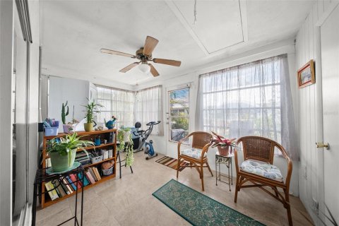 Copropriété à vendre à New Port Richey, Floride: 2 chambres, 77.2 m2 № 2101828 - photo 22