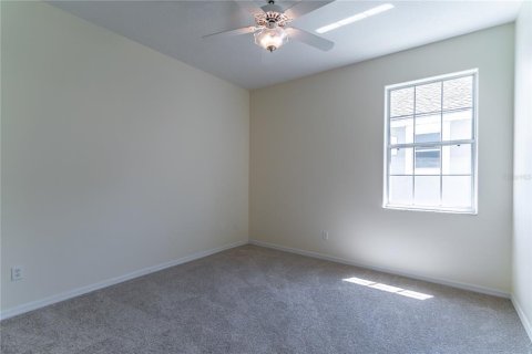 Casa en venta en Kissimmee, Florida, 4 dormitorios, 235.97 m2 № 1608025 - foto 23