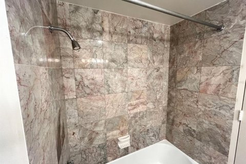 Condominio en venta en Clearwater, Florida, 2 dormitorios, 115.38 m2 № 1769251 - foto 12