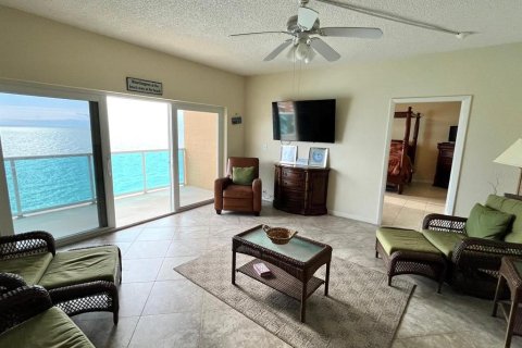 Condominio en venta en Clearwater, Florida, 2 dormitorios, 115.38 m2 № 1769251 - foto 19