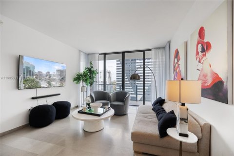 Купить кондоминиум в Майами, Флорида 2 спальни, 127.28м2, № 2044868 - фото 3