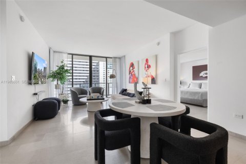 Купить кондоминиум в Майами, Флорида 2 спальни, 127.28м2, № 2044868 - фото 4