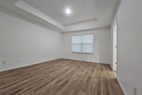 Townhouse in Windermere, Florida 3 bedrooms, 152.73 sq.m. № 2237382 - photo 12