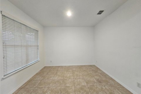 Townhouse in Windermere, Florida 3 bedrooms, 152.73 sq.m. № 2237382 - photo 14
