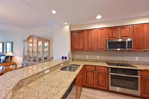 Condo in Palmetto, Florida, 2 bedrooms  № 2230057 - photo 20