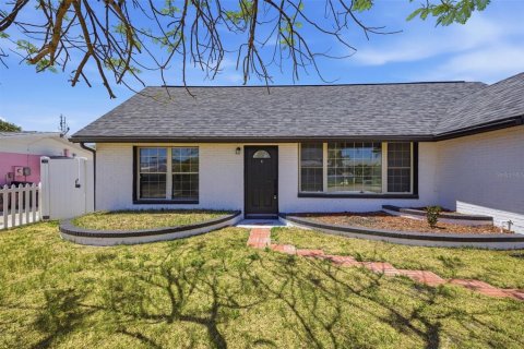 Casa en venta en Hudson, Florida, 3 dormitorios, 136.19 m2 № 2229130 - foto 2