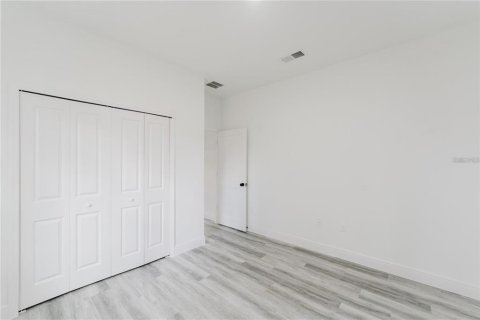 Villa ou maison à louer à Ocala, Floride: 4 chambres, 164.81 m2 № 2155872 - photo 20