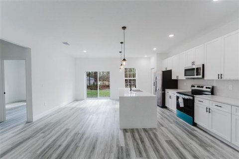 Villa ou maison à louer à Ocala, Floride: 4 chambres, 164.81 m2 № 2155872 - photo 8