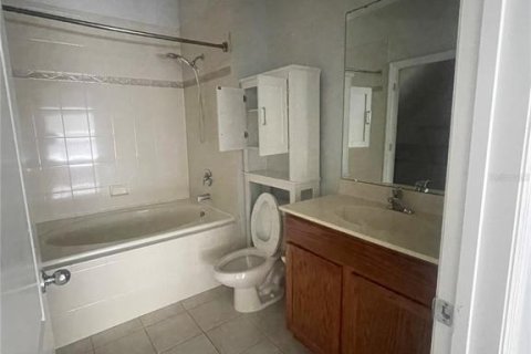 Снять в аренду таунхаус в Уиндермир, Флорида 3 комнаты, 152.55м2, № 2212303 - фото 19