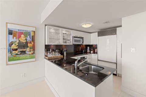 Condominio en venta en Miami Beach, Florida, 1 dormitorio, 88.26 m2 № 1934278 - foto 7