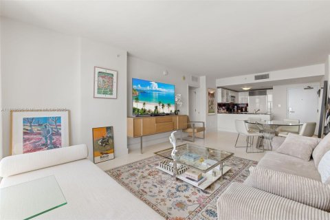 Condominio en venta en Miami Beach, Florida, 1 dormitorio, 88.26 m2 № 1934278 - foto 16