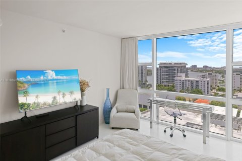 Condominio en venta en Miami Beach, Florida, 1 dormitorio, 88.26 m2 № 1934278 - foto 20