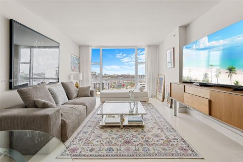 Condominio en venta en Miami Beach, Florida, 1 dormitorio, 88.26 m2 № 1934278 - foto 11