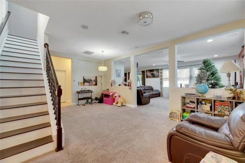 House in Riverview, Florida 4 bedrooms, 282.52 sq.m. № 1560334 - photo 8