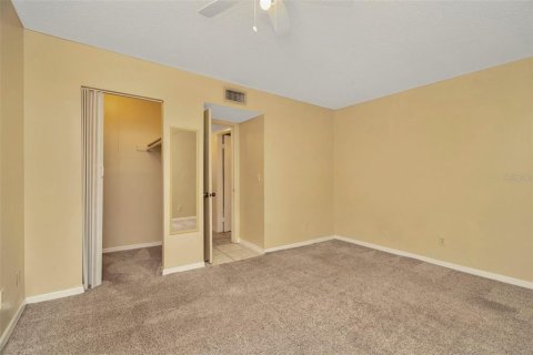 Copropriété à vendre à Tampa, Floride: 2 chambres, 99.22 m2 № 1581154 - photo 29