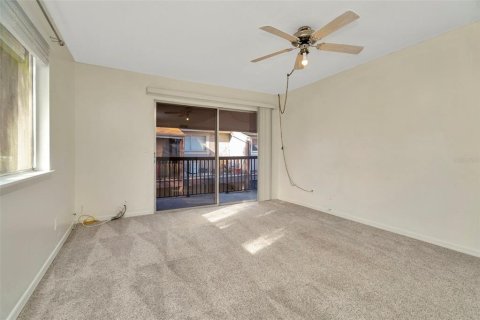 Copropriété à vendre à Tampa, Floride: 2 chambres, 99.22 m2 № 1581154 - photo 13