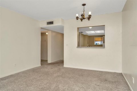Copropriété à vendre à Tampa, Floride: 2 chambres, 99.22 m2 № 1581154 - photo 15