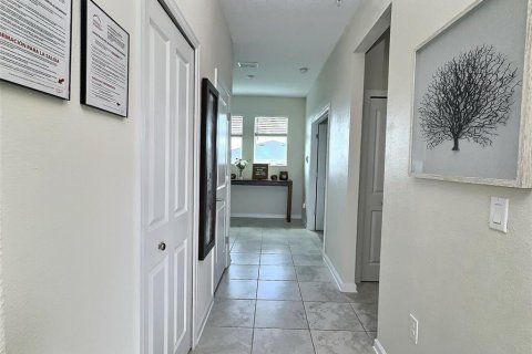 Touwnhouse à vendre à Davenport, Floride: 3 chambres, 166.02 m2 № 1673081 - photo 3
