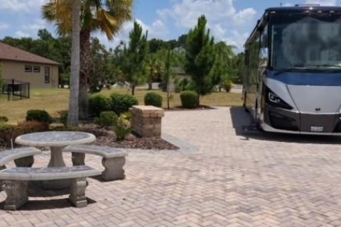 Terreno en venta en Polk City, Florida № 1855459 - foto 2