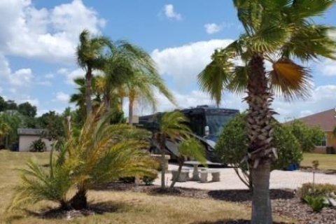 Terreno en venta en Polk City, Florida № 1855459 - foto 3