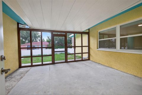 Villa ou maison à vendre à New Port Richey, Floride: 3 chambres, 128.11 m2 № 1906926 - photo 24