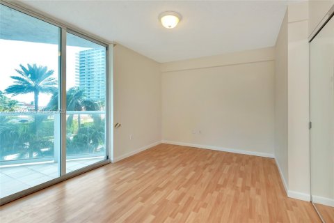 Copropriété à vendre à Miami Beach, Floride: 3 chambres, 129.13 m2 № 2256906 - photo 20