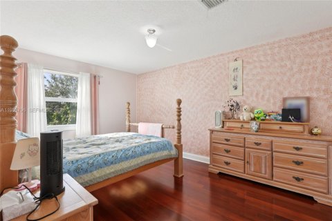 Casa en venta en Miramar, Florida, 5 dormitorios, 337.05 m2 № 1993929 - foto 26