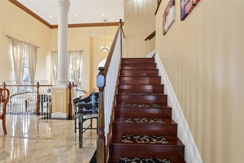 Casa en venta en Miramar, Florida, 5 dormitorios, 337.05 m2 № 1993929 - foto 18