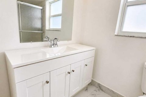 Copropriété à louer à Pompano Beach, Floride: 3 chambres, 129.13 m2 № 2078691 - photo 14