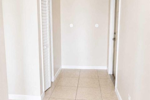 Copropriété à louer à Pompano Beach, Floride: 3 chambres, 129.13 m2 № 2078691 - photo 13