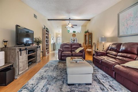 House in Tarpon Springs, Florida 2 bedrooms, 109.35 sq.m. № 1718729 - photo 11