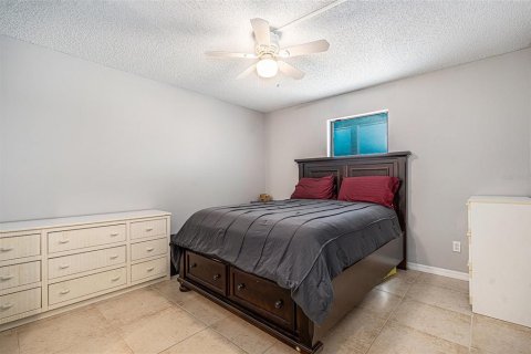 Copropriété à vendre à Palm Harbor, Floride: 2 chambres, 83.43 m2 № 1566711 - photo 12