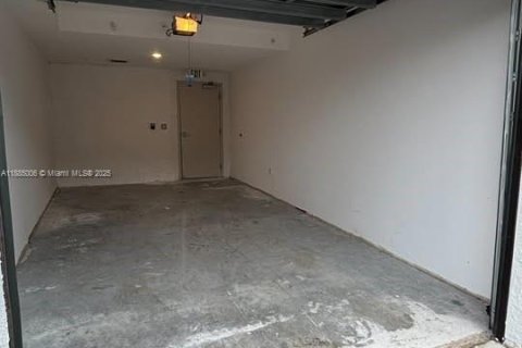 Снять в аренду квартиру в Санрайз, Флорида 2 спальни, 105.07м2, № 2014185 - фото 13