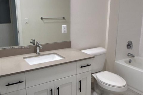 Снять в аренду квартиру в Санрайз, Флорида 2 спальни, 105.07м2, № 2014185 - фото 15