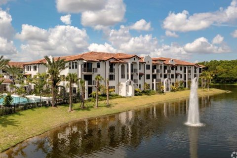 Снять в аренду квартиру в Санрайз, Флорида 2 спальни, 105.07м2, № 2014185 - фото 5