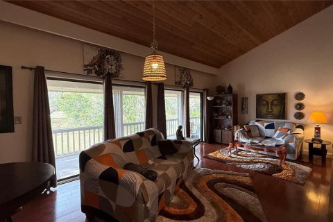Condo in Haines City, Florida, 2 bedrooms  № 1552276 - photo 11