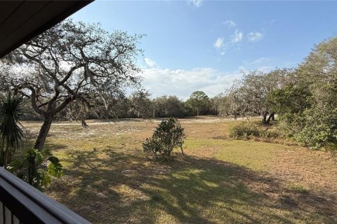Condo in Haines City, Florida, 2 bedrooms  № 1552276 - photo 24