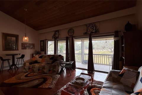 Condo in Haines City, Florida, 2 bedrooms  № 1552276 - photo 14