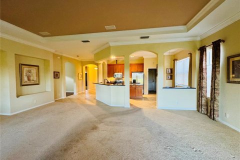House in Sun City Center, Florida 2 bedrooms, 170.66 sq.m. № 1734848 - photo 4