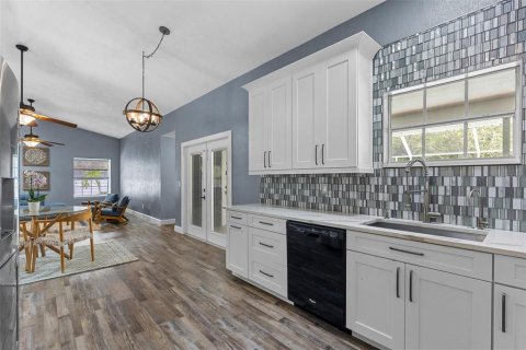 Casa en venta en Port Orange, Florida, 3 dormitorios, 210.89 m2 № 1675750 - foto 25